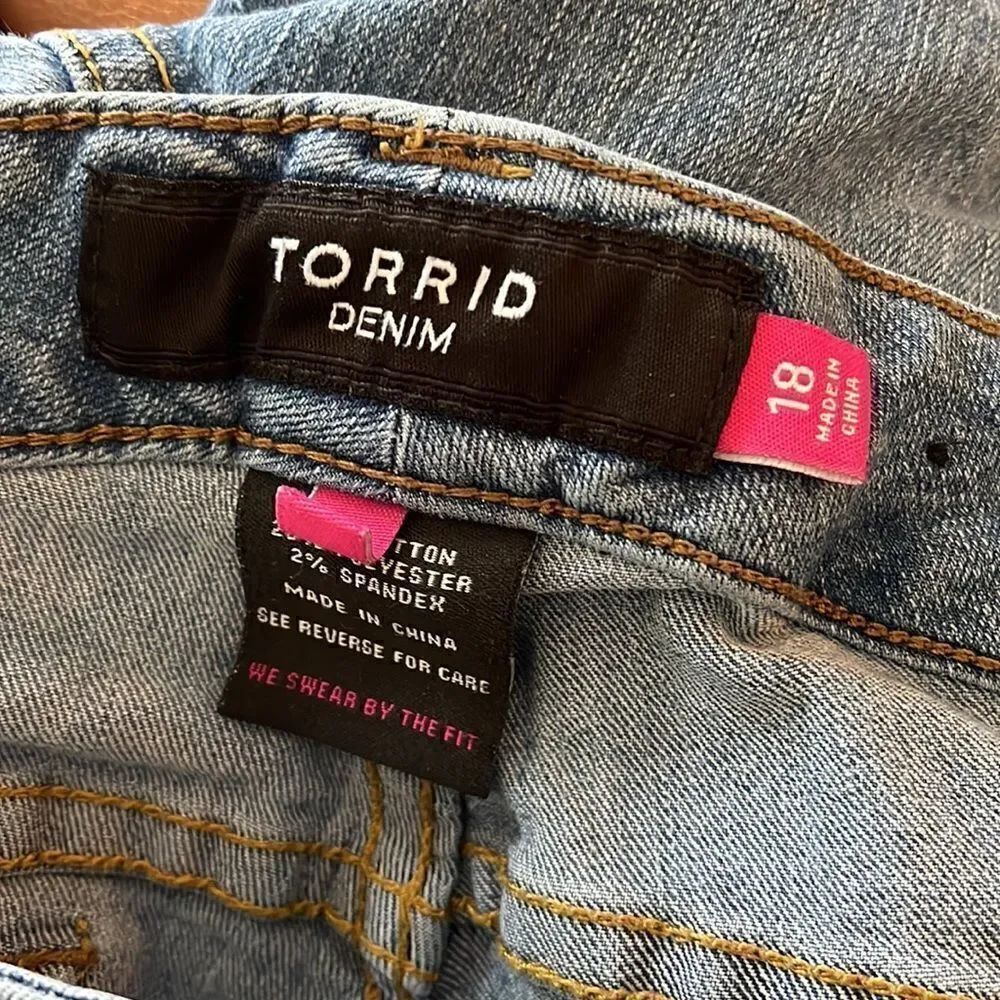 Torrid distressed jeans - Picture 7 of 7